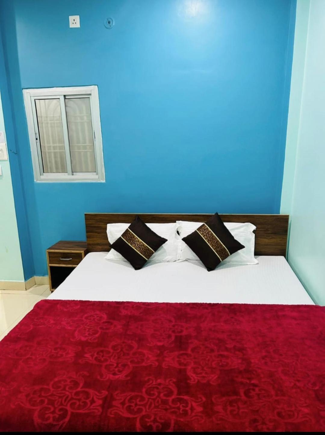 Lotus Paying Guest House فاراناسي المظهر الخارجي الصورة