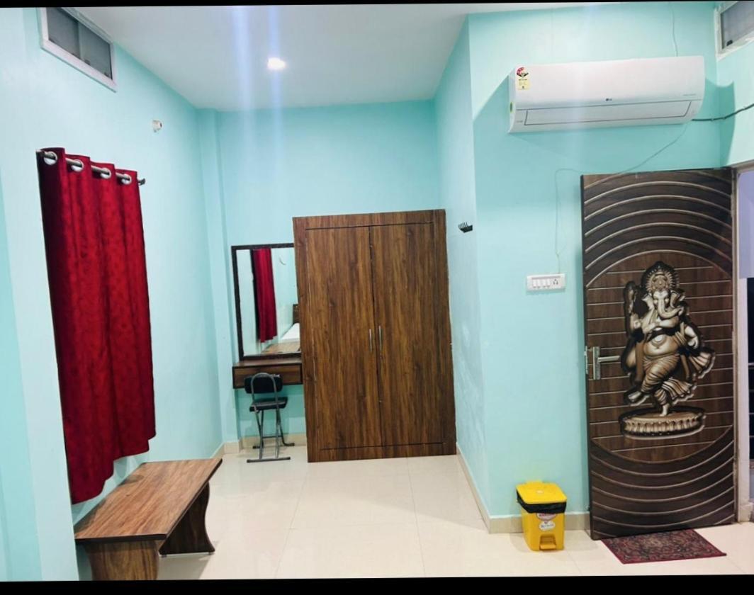 Lotus Paying Guest House فاراناسي المظهر الخارجي الصورة